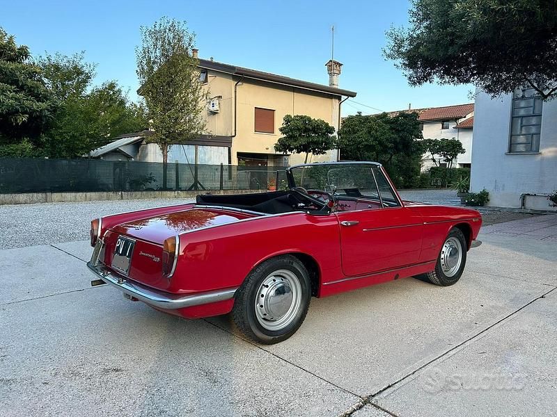 Usata Innocenti 950 Spider 1960 Rosso Cabrio