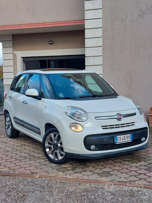 Usata Fiat 500L Lounge 120 CV (88 kW) 2014 Bianco Monovolume