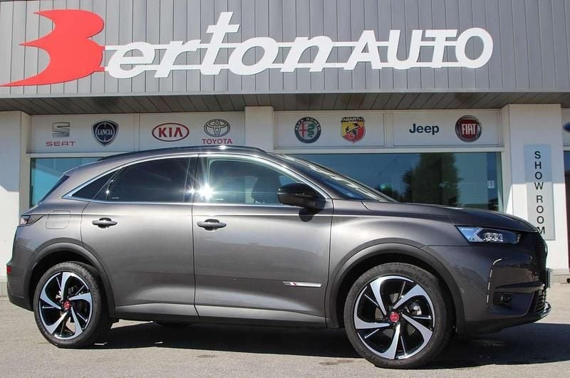 Grigio Usata 2022 DS Automobiles DS7 Crossback Performance SUV | 26.500 € (Buon prezzo) - Immagine 1/4