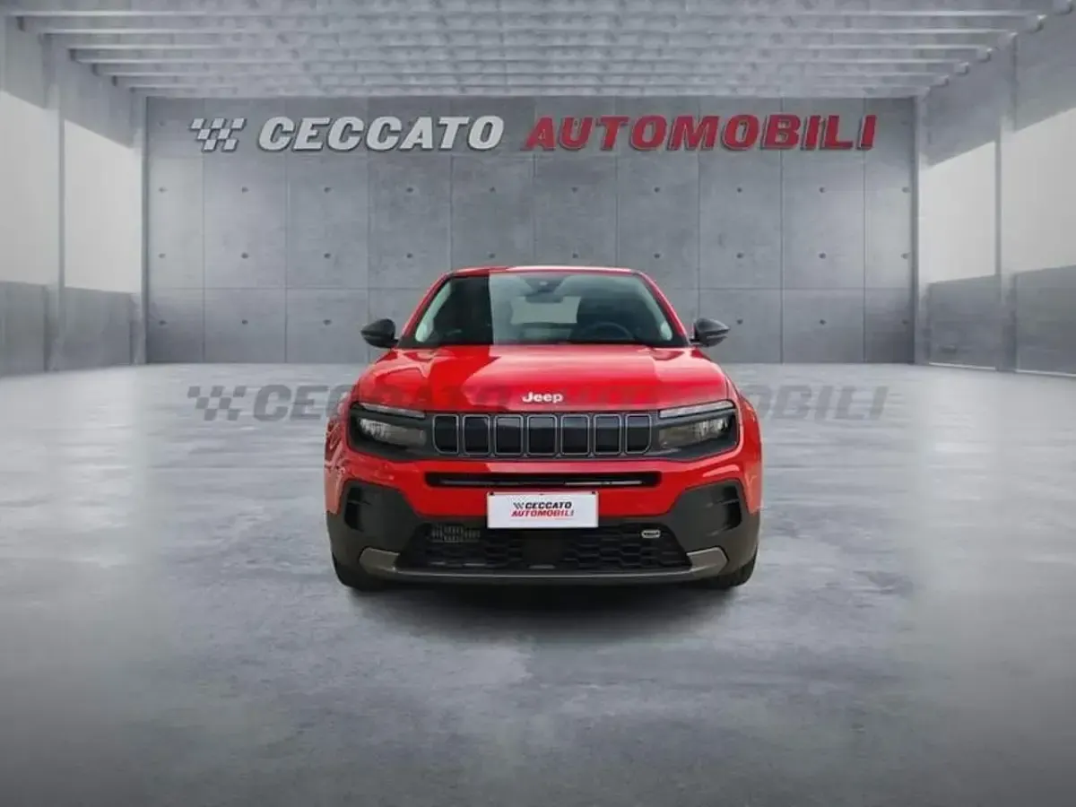Usata Jeep Avenger Longitude 100 CV (73 kW) 2024 Rosso SUV