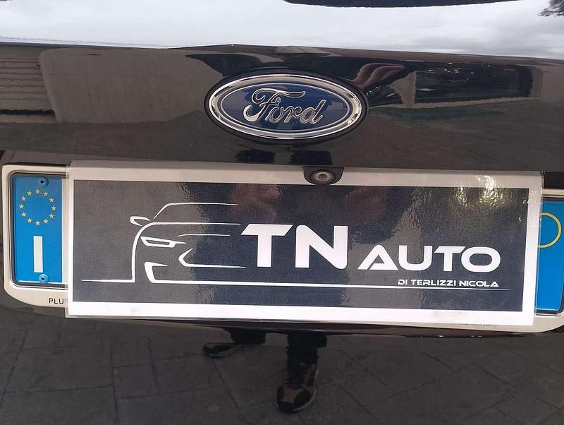 Usata Ford C-MAX Titanium 120 CV (88 kW) 2016 Nero Monovolume