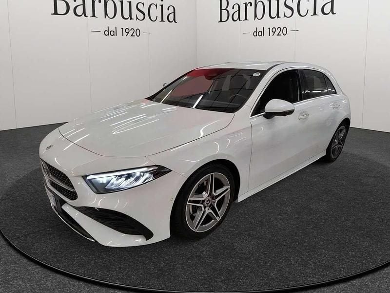 Bianco Usata 2023 Mercedes A180 Advanced Plus Tre volumi | 32.500 € (Buon prezzo) - Immagine 1/1