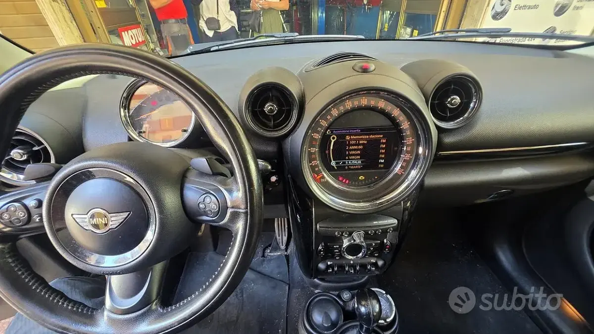 Usata Mini Cooper SD Countryman 143 CV (105 kW) 2016 Marrone SUV