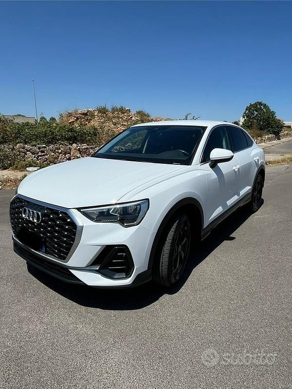 Bianco Usata 2020 Audi Q3 Sportback Business Plus SUV | 25.000 € (Super prezzo) - Immagine 1/4