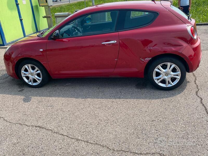 Usato 2021 Alfa Romeo MiTo 1.3 Benzin (3.800 €)