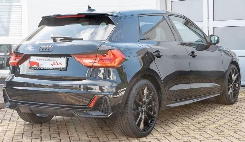 Usata Audi A1 95 CV (69 kW) 2022 Nero Utilitaria