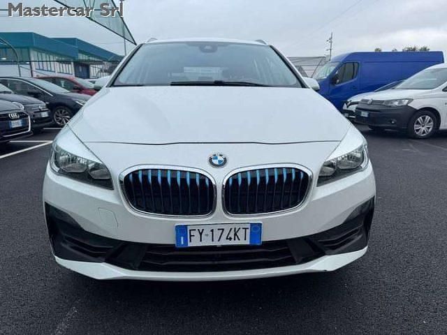 Usata BMW 225 Active Tourer iPerformance 136 CV (100 kW) 2019 Bianco Monovolume