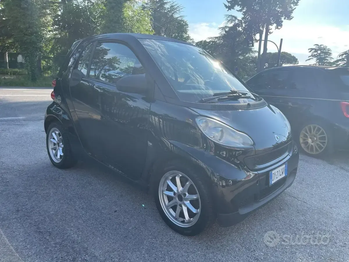 Usata Smart ForTwo Coupé Pure 71 CV (52 kW) 2009 Nero Coupé