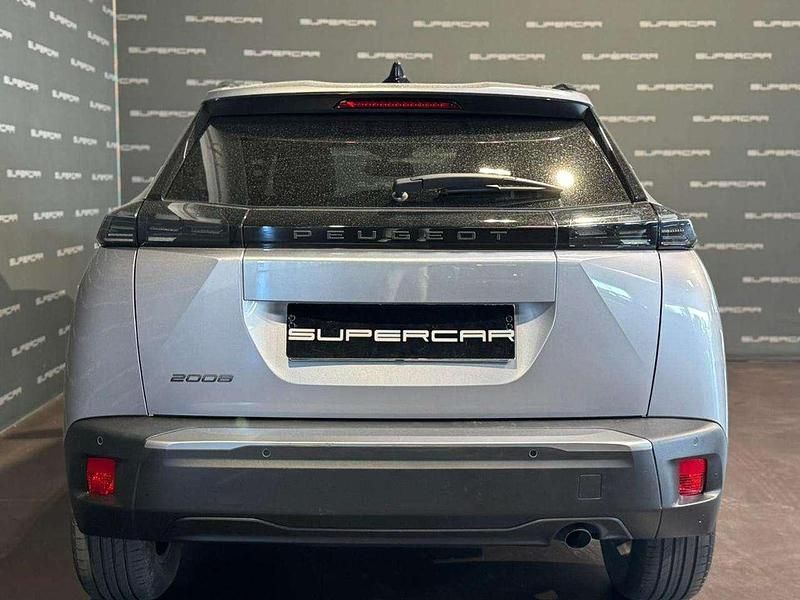Usata Peugeot 2008 Allure 101 CV (74 kW) 2025 Grigio artense SUV