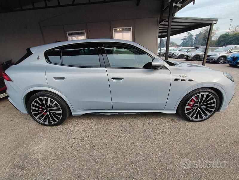 Usata Maserati Grecale 530 CV (389 kW) 2022 Grigio SUV