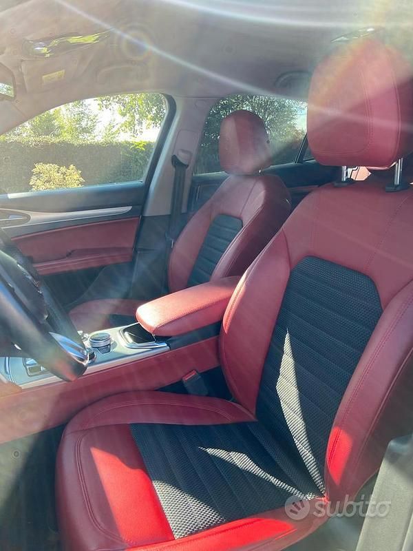 Usata Alfa Romeo Stelvio Sprint 190 CV (139 kW) 2020 Grigio SUV