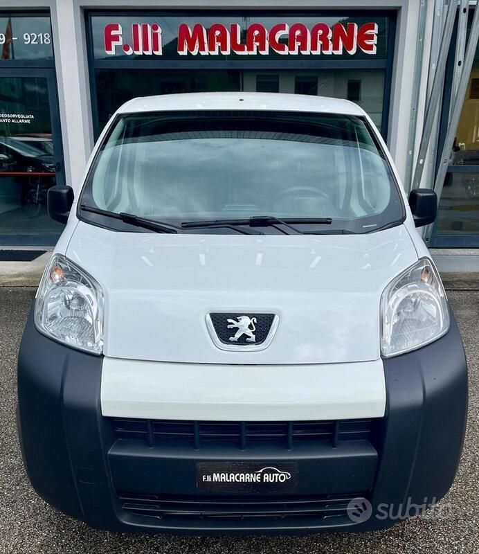 Usata Peugeot Bipper 80 CV (58 kW) 2016 Bianco Monovolume