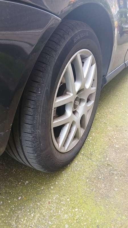 Usata Audi A3 Attraction 101 CV (74 kW) 1999 Utilitaria