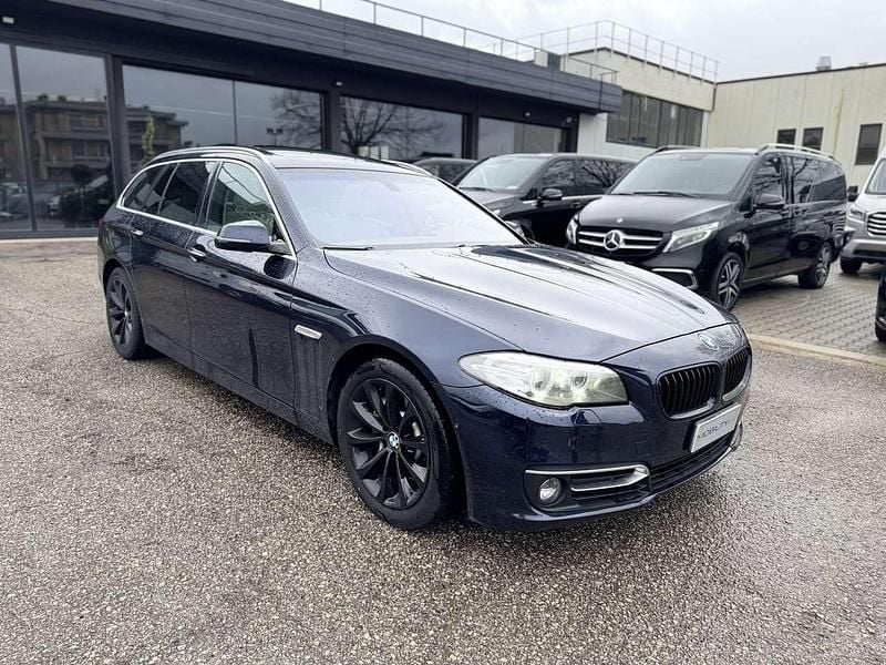 Usata BMW 525 218 CV (160 kW) 2014 Blu/azzurro Station wagon