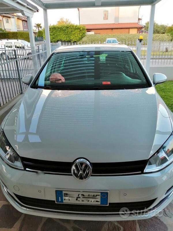 Usata VW Golf VII 110 CV (80 kW) 2015 Bianco Berlina