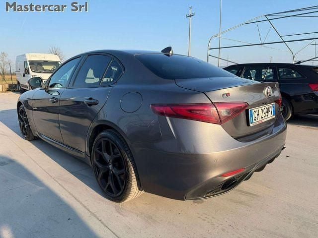 Usata Alfa Romeo Giulia Veloce 211 CV (155 kW) 2021 Grigio Berlina