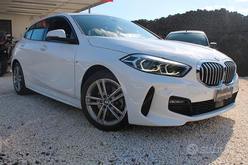 Usata BMW 118 M Sport 136 CV (100 kW) 2022 Bianco Utilitaria