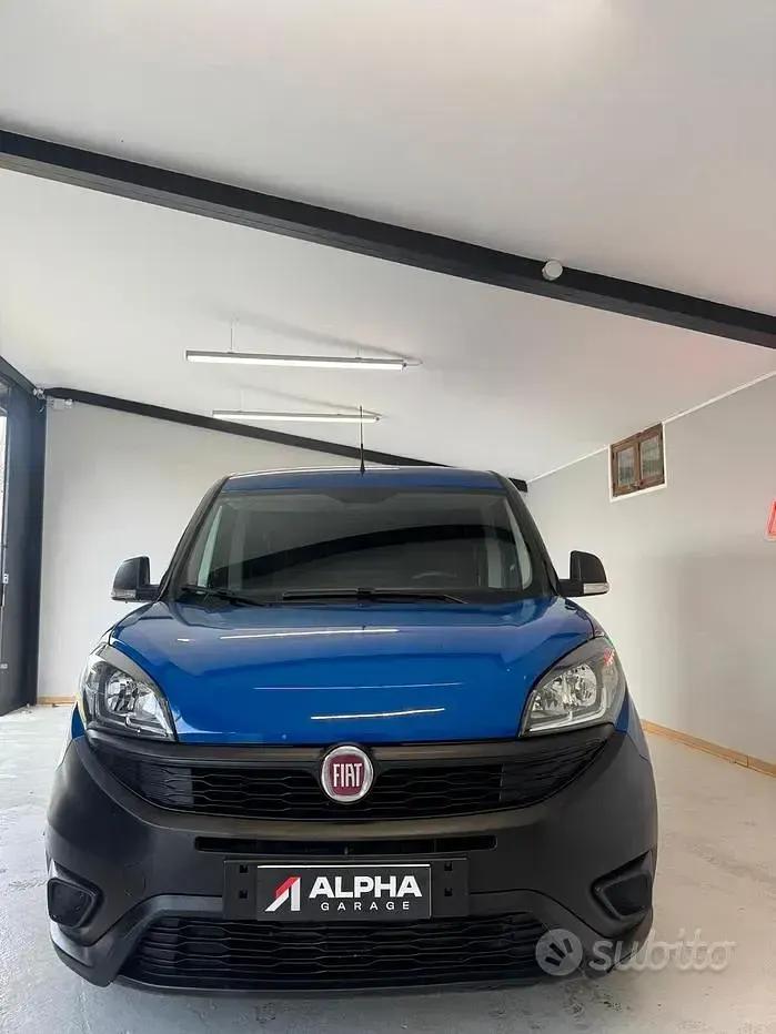 Usata Fiat Doblò S 105 CV (77 kW) 2019 Monovolume