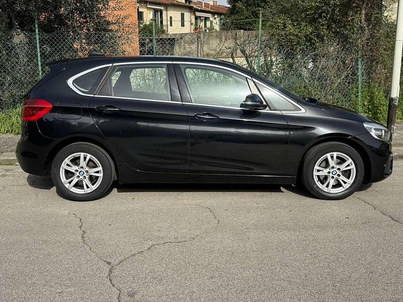 Usata BMW 216 Active Tourer Luxury Line 116 CV (85 kW) 2015 Nero Monovolume