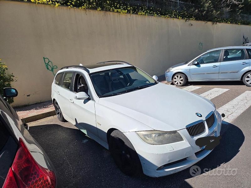 Usata BMW 325 197 CV (144 kW) 2008 Bianco Station wagon