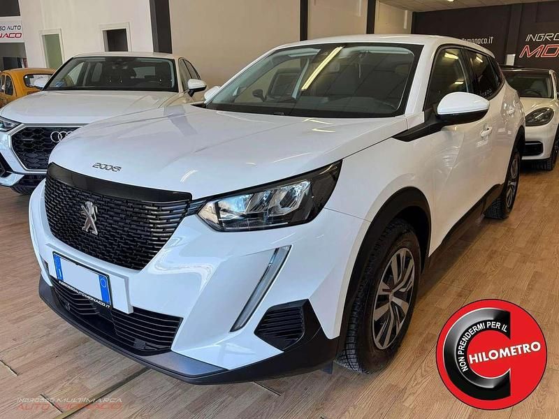 Bianco Usata 2020 Peugeot 2008 Active SUV | 17.499 € (Cara) - Immagine 1/4