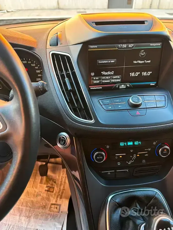 Usata Ford C-MAX Titanium 120 CV (88 kW) 2017 Grigio Monovolume