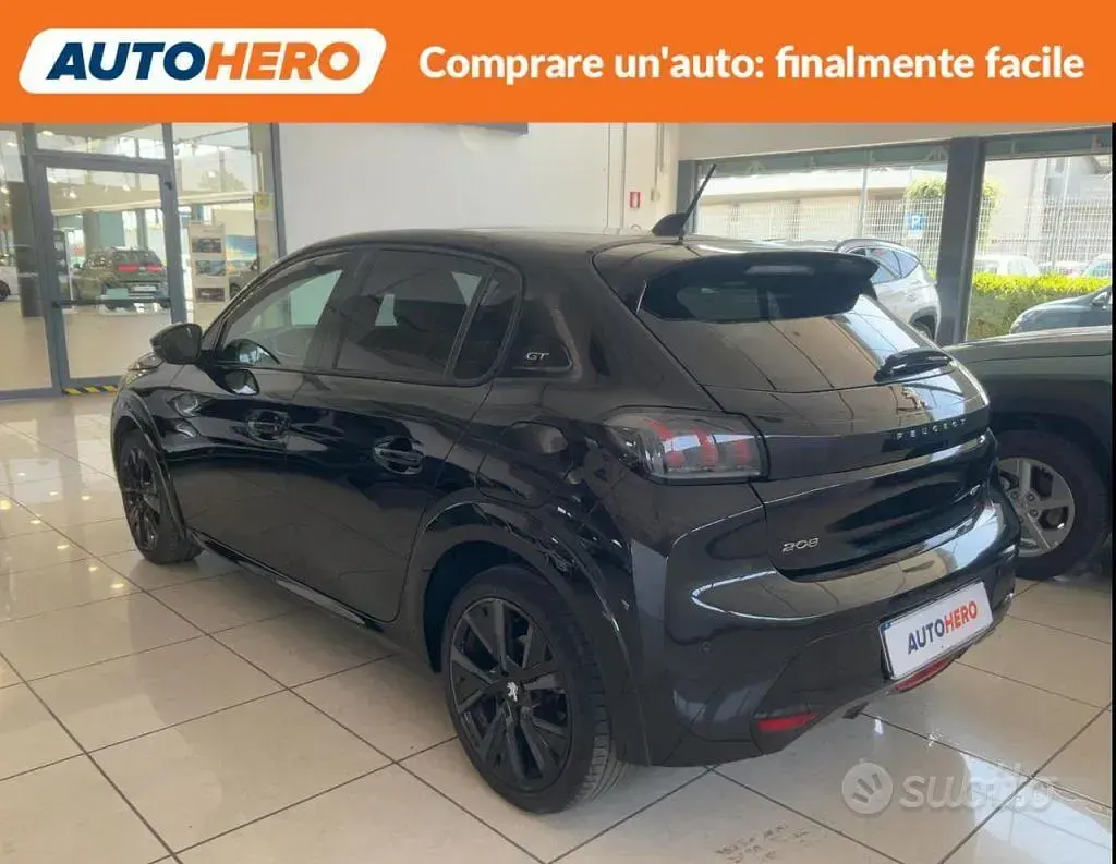 Usata Peugeot 208 Allure 101 CV (74 kW) 2023 Nero Utilitaria