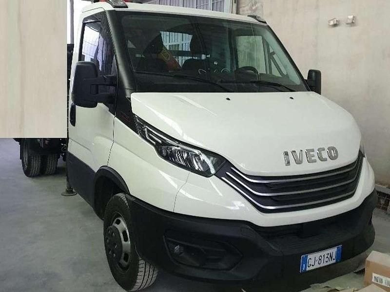 Usata Iveco Daily 175 CV (128 kW) 2022 Bianco Furgone