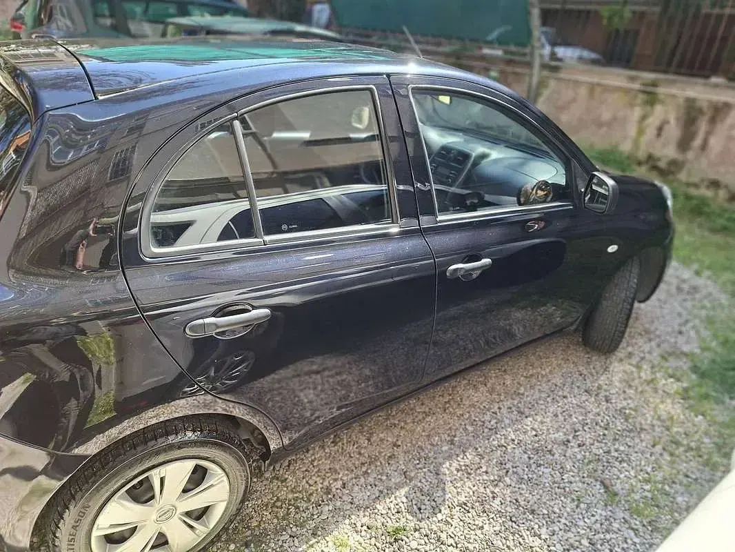 Usata Nissan Micra Visia 80 CV (58 kW) 2015 Nero Utilitaria