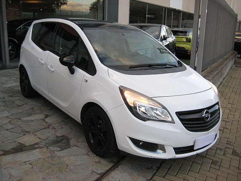 Usata Opel Meriva Design Edition 120 CV (88 kW) 2015 Bianco Monovolume