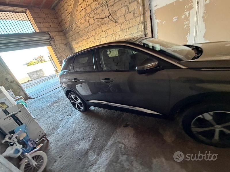 Usata Peugeot 3008 Allure 120 CV (88 kW) 2021 Station wagon