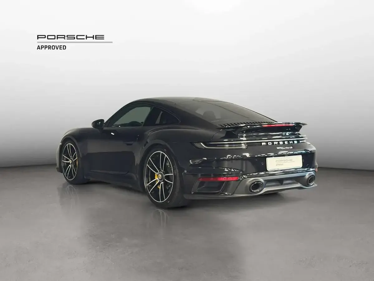 Usata Porsche 992 650 CV (478 kW) 2021 Nero jet Coupé
