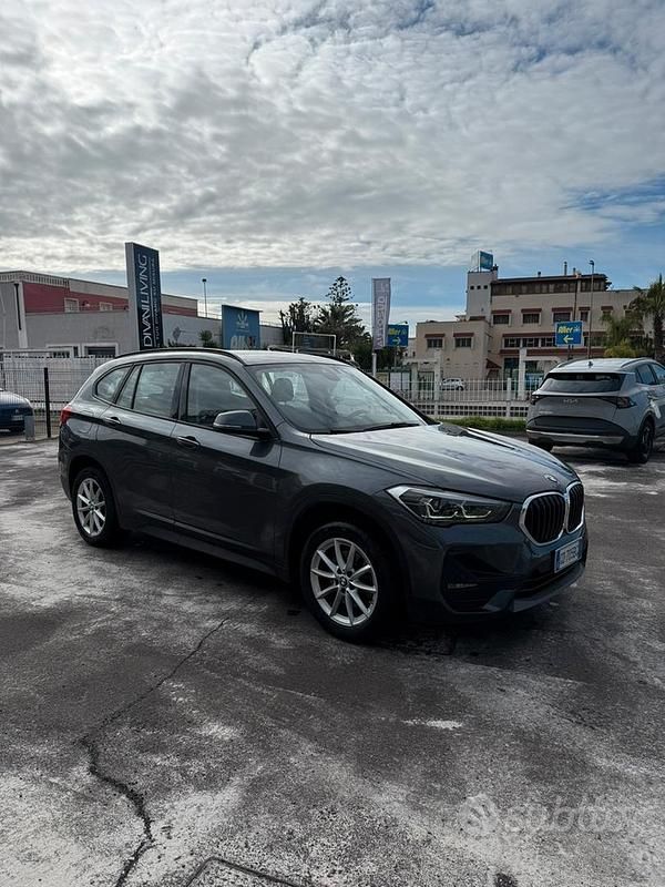 Usata BMW X1 150 CV (110 kW) 2020 Grigio SUV