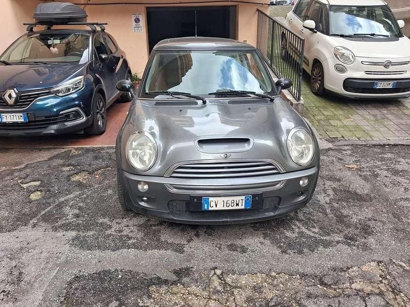 Usata Mini Cooper S 163 CV (119 kW) 2006 Argento Utilitaria