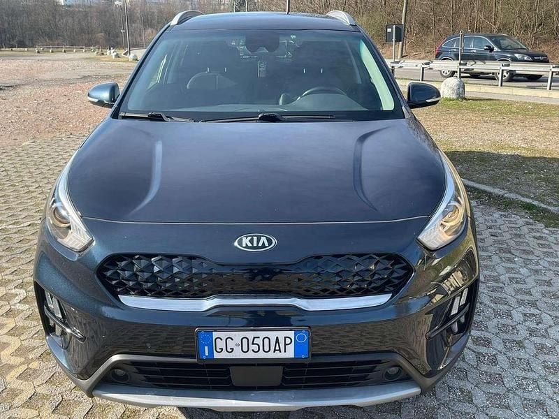 Usata Kia Niro Urban 105 CV (77 kW) 2021 Grigio SUV