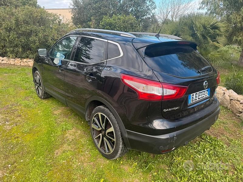 Usata Nissan Qashqai Tekna 110 CV (80 kW) 2013 Nero SUV
