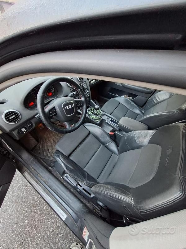 Usata Audi A3 170 CV (125 kW) 2009 Blu Utilitaria
