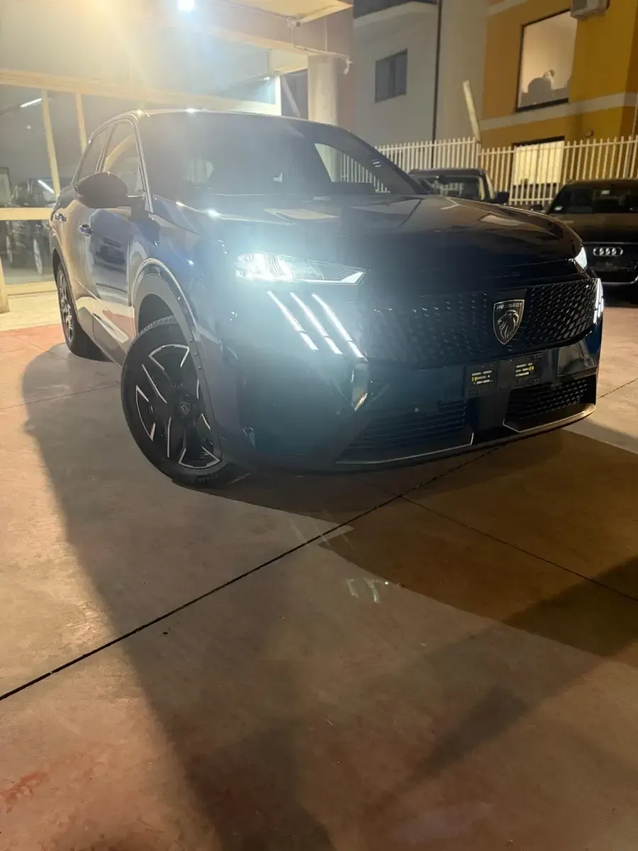 Nuova Peugeot 3008 GT 135 CV (99 kW) 2026 Blu SUV
