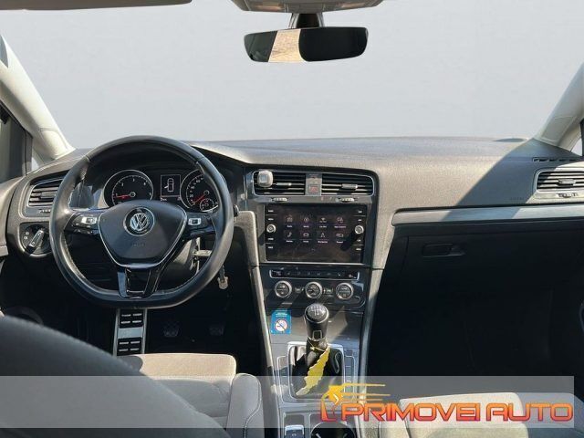 Nero Usata 2018 VW Golf VII Comfortline Tre volumi | 21.900 € (Molto cara) - Immagine 1/4