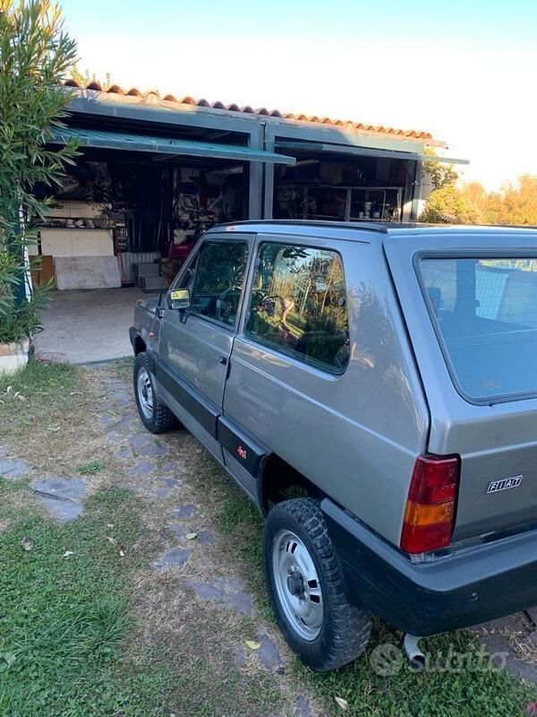 Usata Fiat Panda 48 CV (35 kW) 1984 Grigio Utilitaria