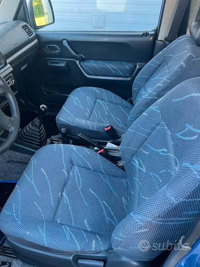 Usata Suzuki Jimny 85 CV (62 kW) 2021 Blu SUV