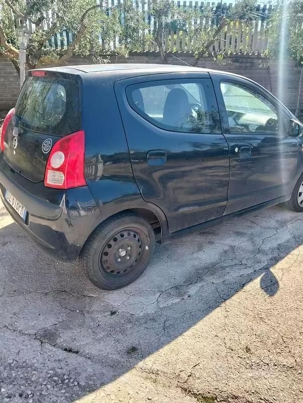 Usata Nissan Pixo 68 CV (50 kW) 2009 Nero Utilitaria