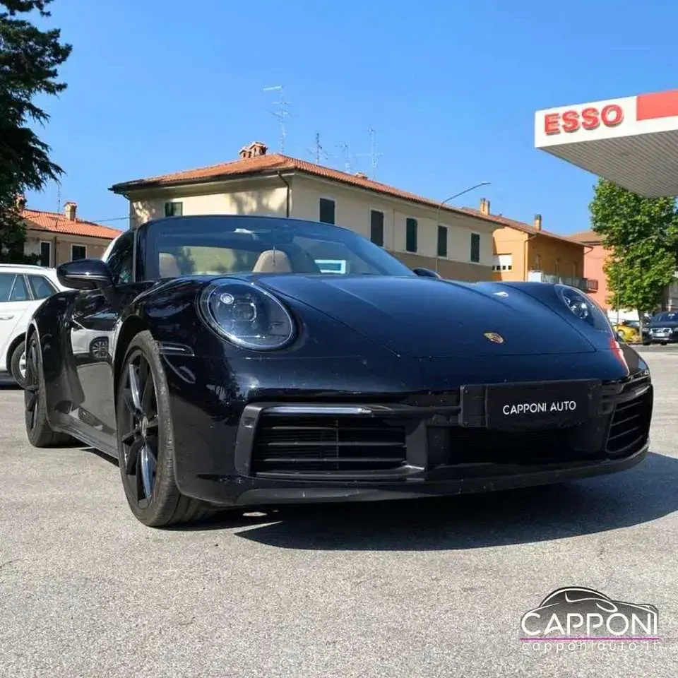 Usata Porsche 911 Targa 4 385 CV (283 kW) 2023 Nero Cabrio