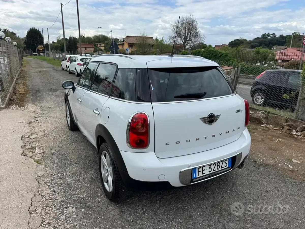 Usata Mini Cooper Countryman 90 CV (66 kW) 2016 Bianco SUV