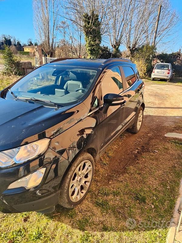 Usata Ford Ecosport 125 CV (91 kW) 2021 Nero SUV