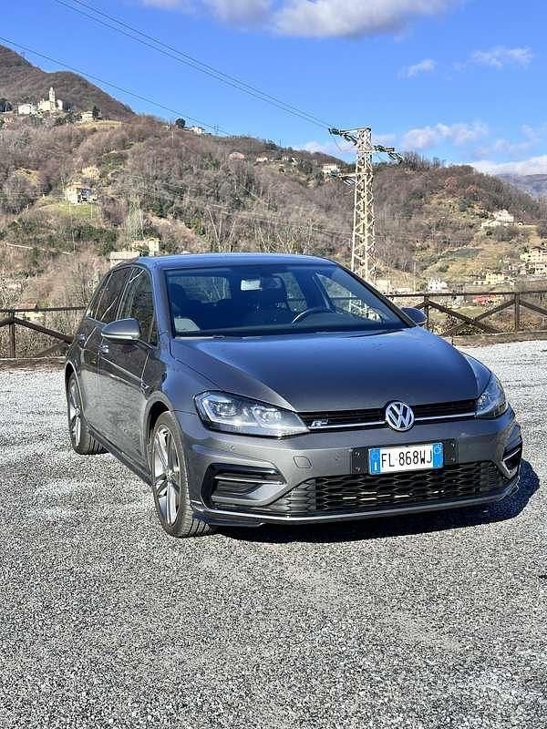 Usata VW Golf VII Highline 116 CV (85 kW) 2017 Berlina