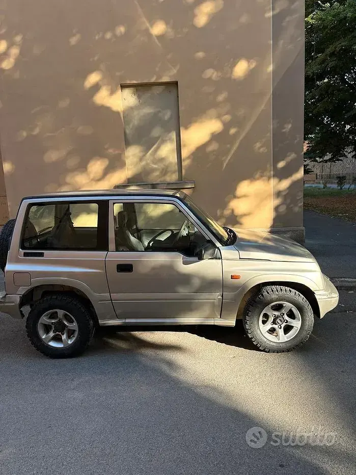 Usata Suzuki Vitara 2003 Grigio SUV