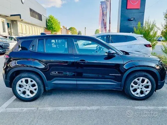 Usata Jeep Avenger 101 CV (74 kW) 2023 Nero SUV