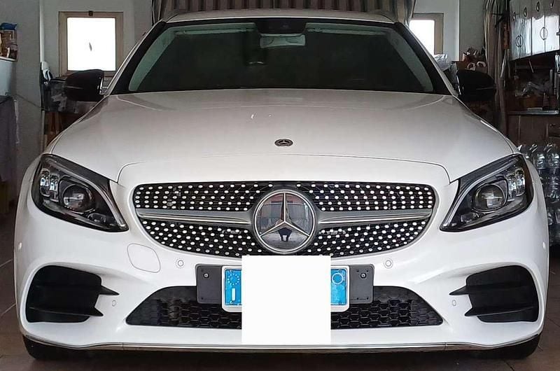 Usata Mercedes C220 Premium 194 CV (142 kW) 2019 Bianco Station wagon