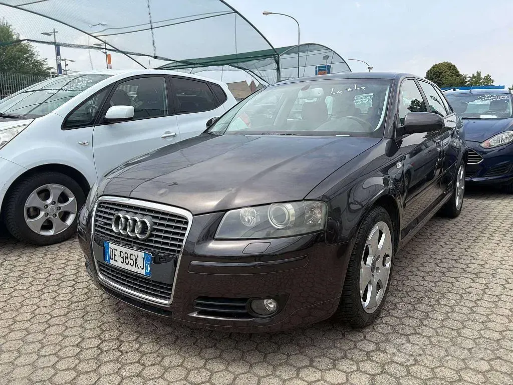 Usata Audi A3 Ambiente 140 CV (102 kW) 2007 Utilitaria